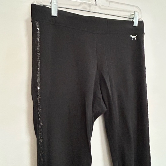 Pink Soft Cotton Leggings with Sequins Piping - Picture 3 of 6